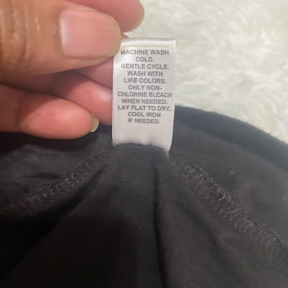 Women’s plus size t-shirt top knit front round neck short sleeve blouse 2x 22/24 - Picture 8 of 9